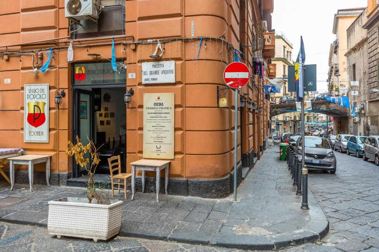 Golden Shell At Historical Center By Napoliapartments Esterno foto